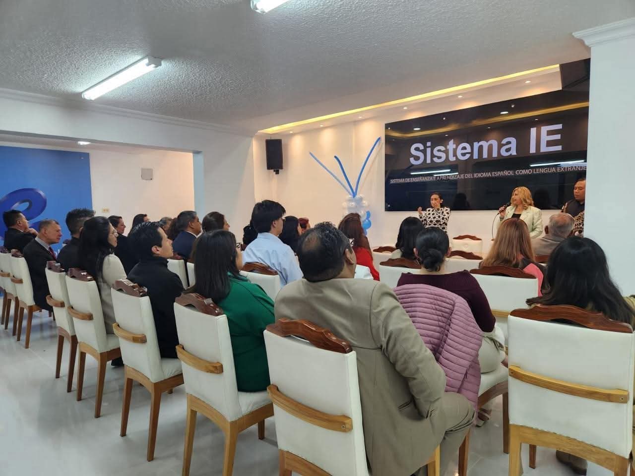 AUDITORIO ESCUELA COLON